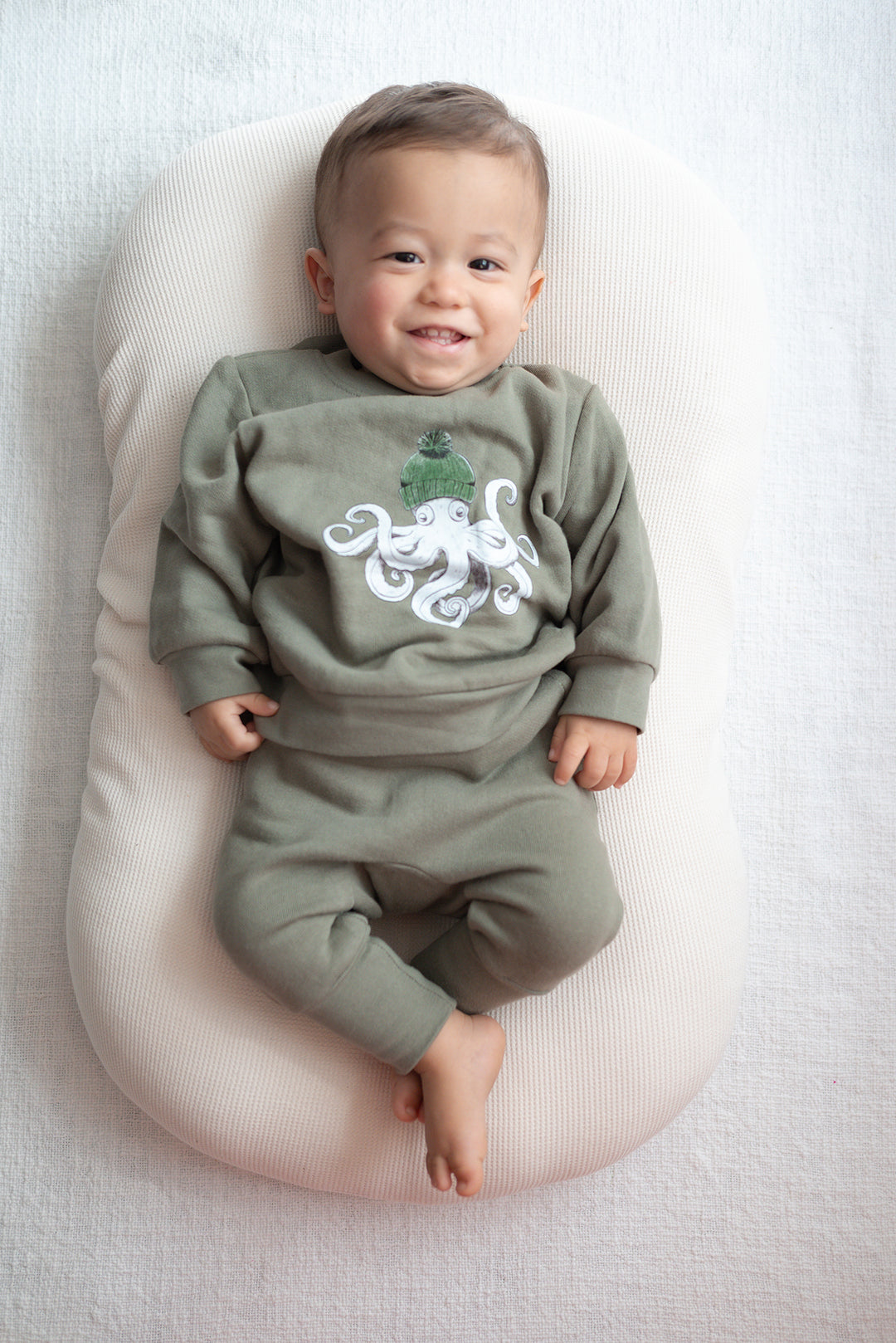 Octopus | Kids' Cozy Fleece Crewneck Sweatshirt
