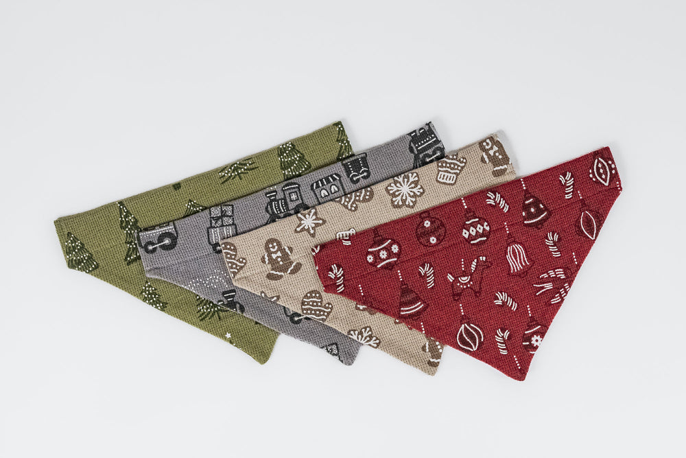 Child wearing Holiday Thermal Pet Bandana in Twinkle Tree.