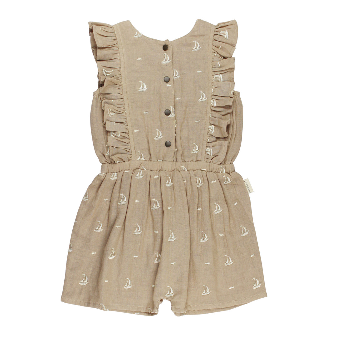 Kids' Organic Muslin Ruffle Jumper in Oatmeal Sailboat.