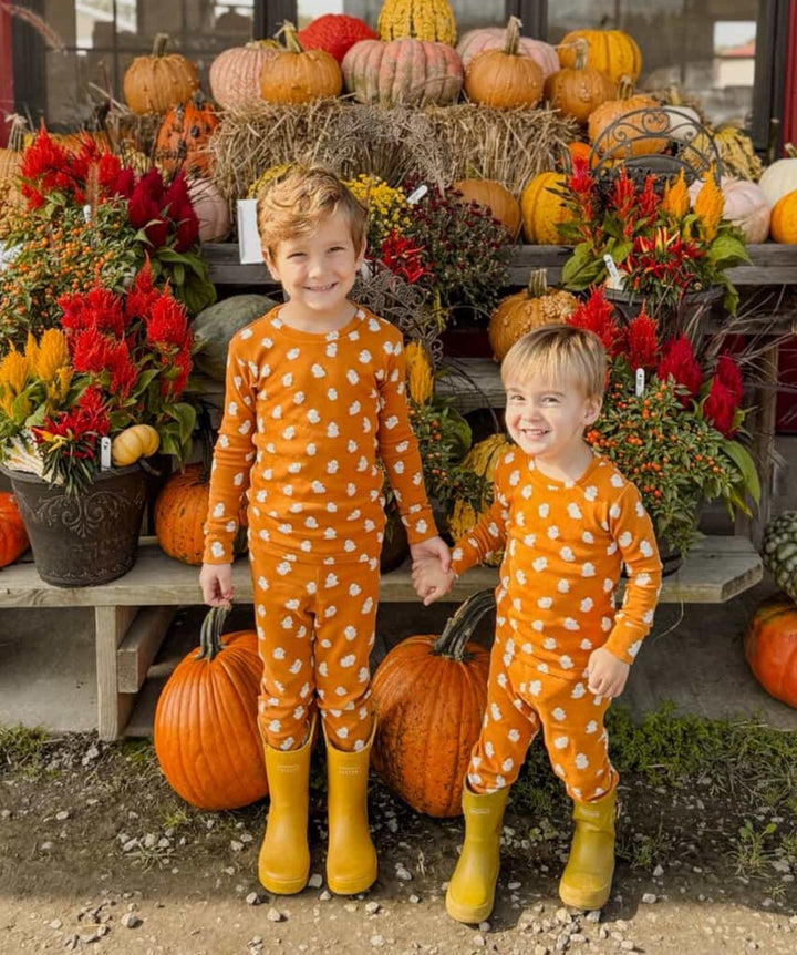 Child wearing Kids' Organic L/Sleeve PJ Set in Ghosts.