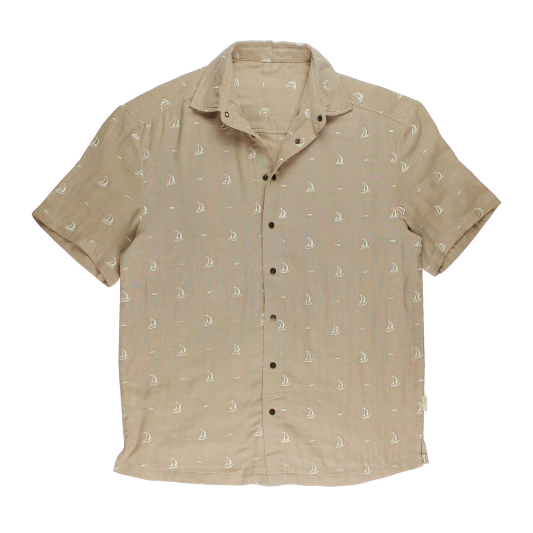 Men's Muslin Button-Up S/Sleeve in Oatmeal Sailboat.