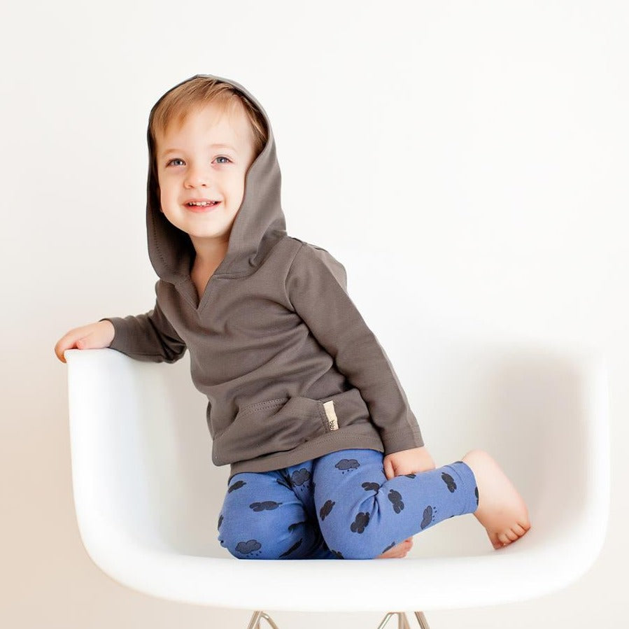 Child wearing Organic Hoodie in Gray.